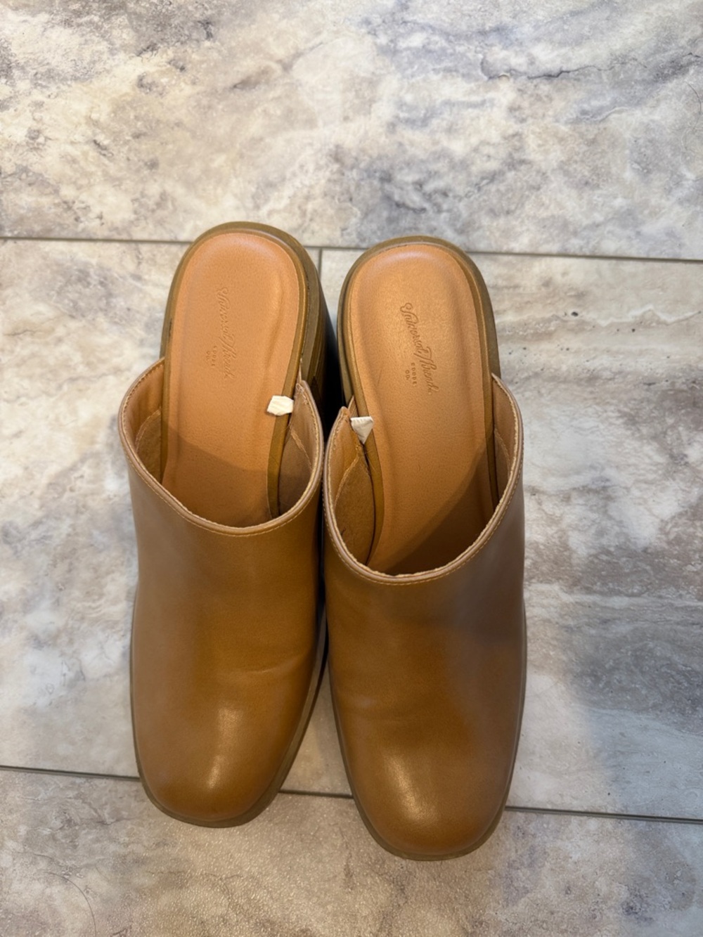 Universal Thread Tan Platform Mule Clogs - Picture 4 of 5